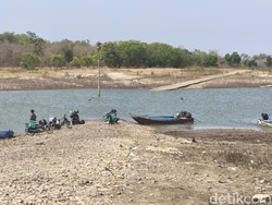Kekeringan Dahsyat Landa Waduk Gajah Mungkur, Desa yang Hilang Muncul Kembali