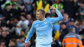 Kabar Sport CNN Terbaru : FOTO: Kartu Merah Gravenberch Jadi Petaka Liverpool, Man City Berjaya