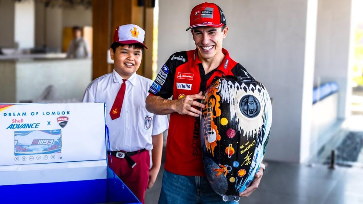 Marquez Ikut Warnai Motor Karya Siswa SD Lombok, Hasilnya Dilelang