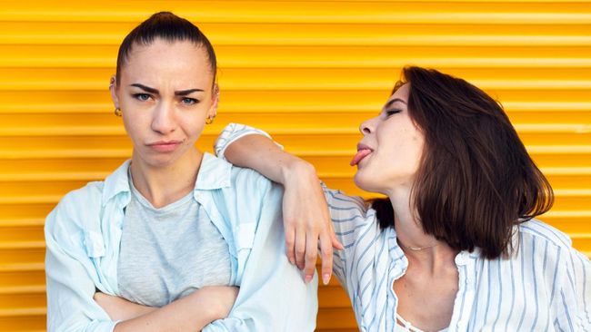 7 Perilaku Orang EQ Rendah yang Bikin Tidak Disukai