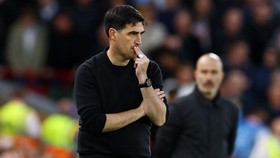 Soccer Football - Premier League - Liverpool v Manchester City - Anfield, Liverpool, Britain - October 11, 2026 Liverpool manager Andoni Iraola REUTERS/Phil Noble EDITORIAL USE ONLY. NO USE WITH UNAUTHORIZED AUDIO, VIDEO, DATA, FIXTURE LISTS, CLUB/LE