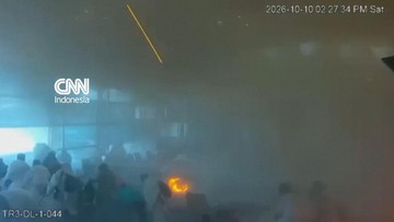 Detik-detik Serangan Houthi Hantam Bandara Riyadh Arab Saudi