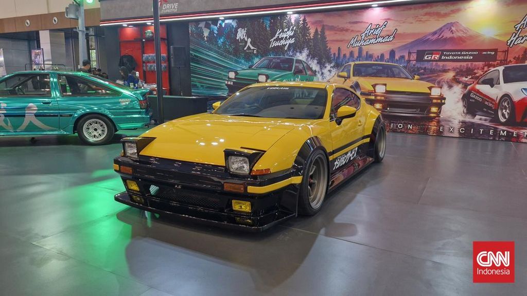 Bos Rumah Makan Padang Modif Toyota 86 Bergaya Jadul