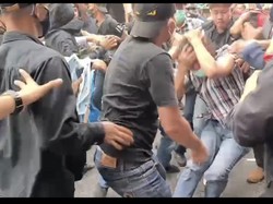 Bukan Hanya Wartawan, Polisi-Mahasiswa Juga Dikeroyok Saat Demo di Palembang