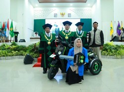 Dukung Mahasiswa dengan Disabilitas Daksa, UIN Ar-Raniry Beri Motor Modifikasi