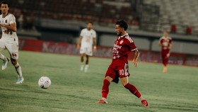 Jay Herdman menyumbang satu assist dalam Bali United versus Persijap Jepara di Stadion Kapten I Wayan Dipta, Gianyar, ketika John Herdman menontonnya dari tribune, Sabtu (10/10).