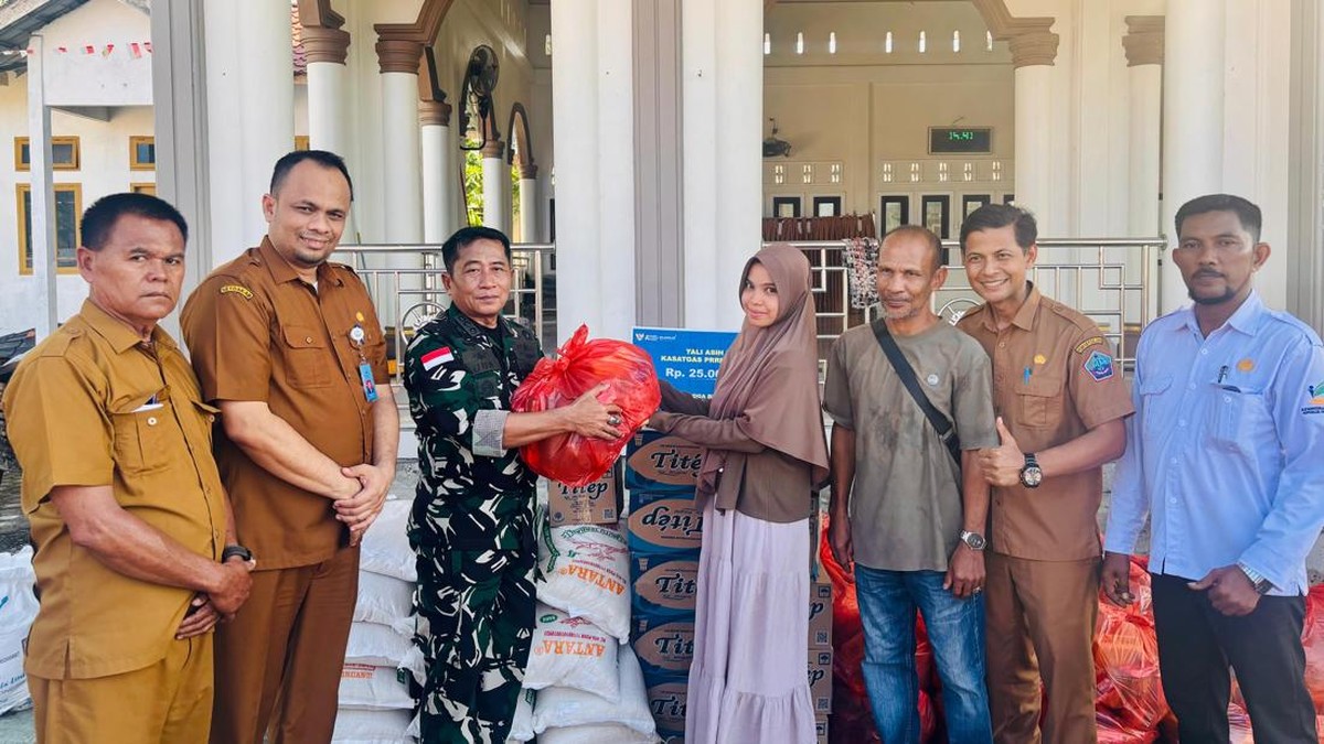 Satgas PRR Salurkan Tali Asih kepada 31 KK Korban Banjir di Pidie Jaya