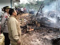 Kebakaran Ludeskan 5 Rumah di Tasikmalaya