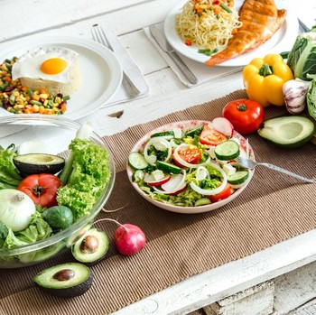 4 Makanan yang Baik Dikonsumsi Penderita Kanker Payudara