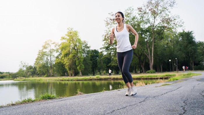 Mengenal Jeffing, Kombinasi Lari dan Jalan Kaki yang Lebih Efektif Turunkan Berat Badan