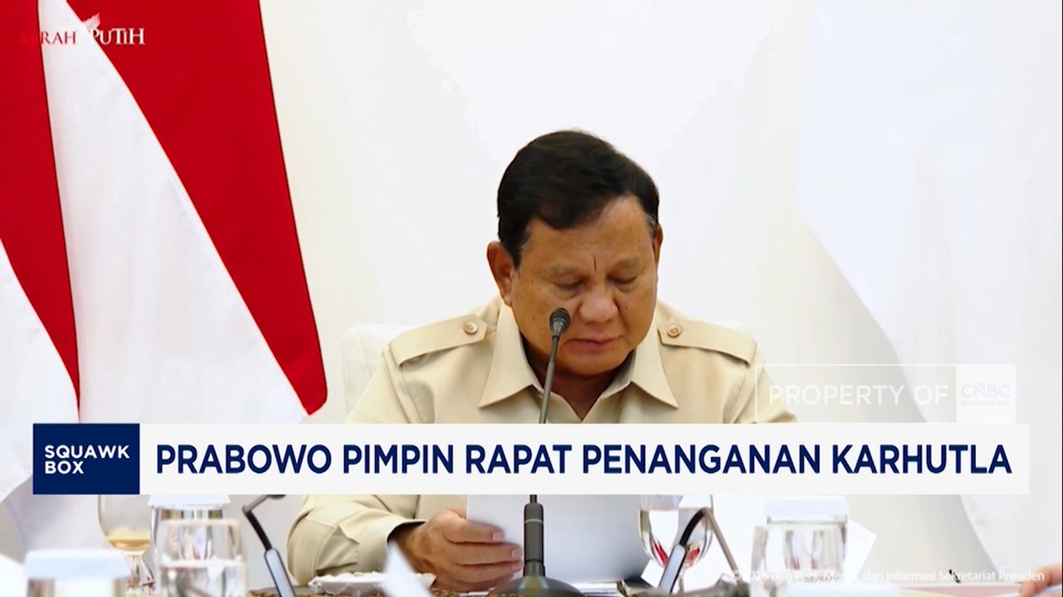 Video: Prabowo Pimpin Rapat Penanganan Karhutla