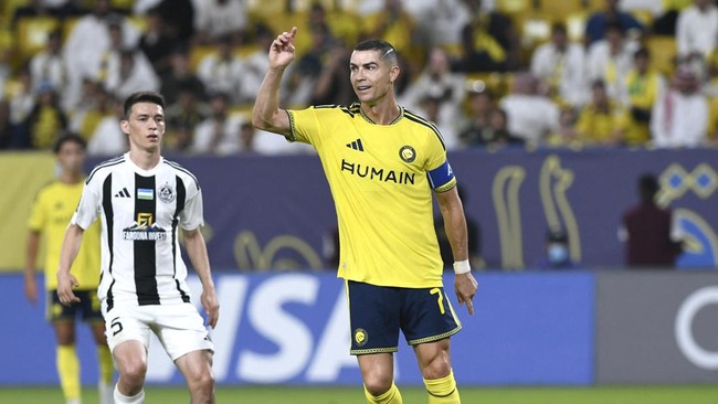 Soccer Football - AFC Champions League Elite - Al Nassr v Neftchi Fergana - Al Awwal Park, Riyadh, Saudi Arabia - October 12, 2026 Al Nassr's Cristiano Ronaldo reacts REUTERS/Stringer