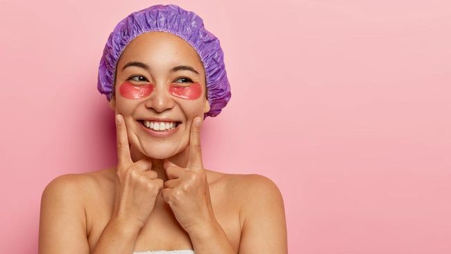 Kegunaan Shower Cap Hotel yang Tak Banyak Diketahui