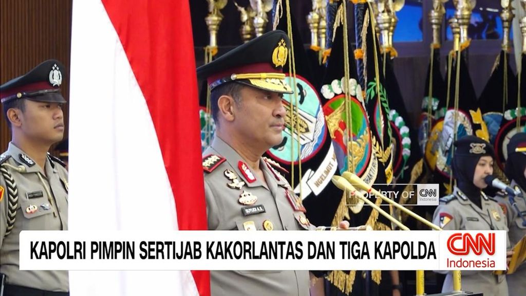 VIDEO: Kapolri Pimpin Sertijab Kakorlantas dan Tiga Kapolda