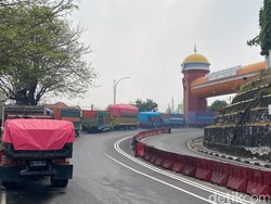Antrean Solar di SPBU Dekat Rujab Walkot Parepare Bikin Macet