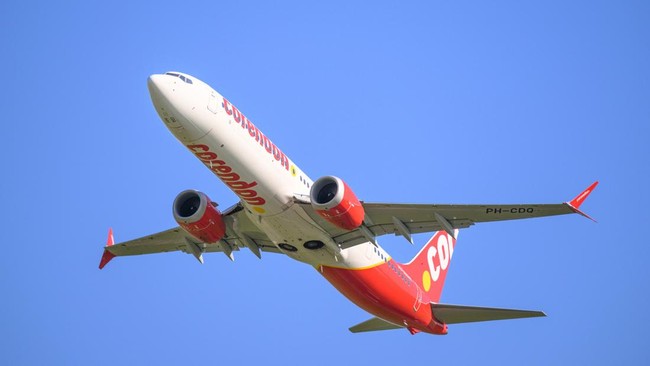 Pihak berwenang Jerman menutup bandara dan mengerahkan sejumlah jet tempur usai pesawat Corendon Airlines diduga dibajak pada Selasa (13/10).