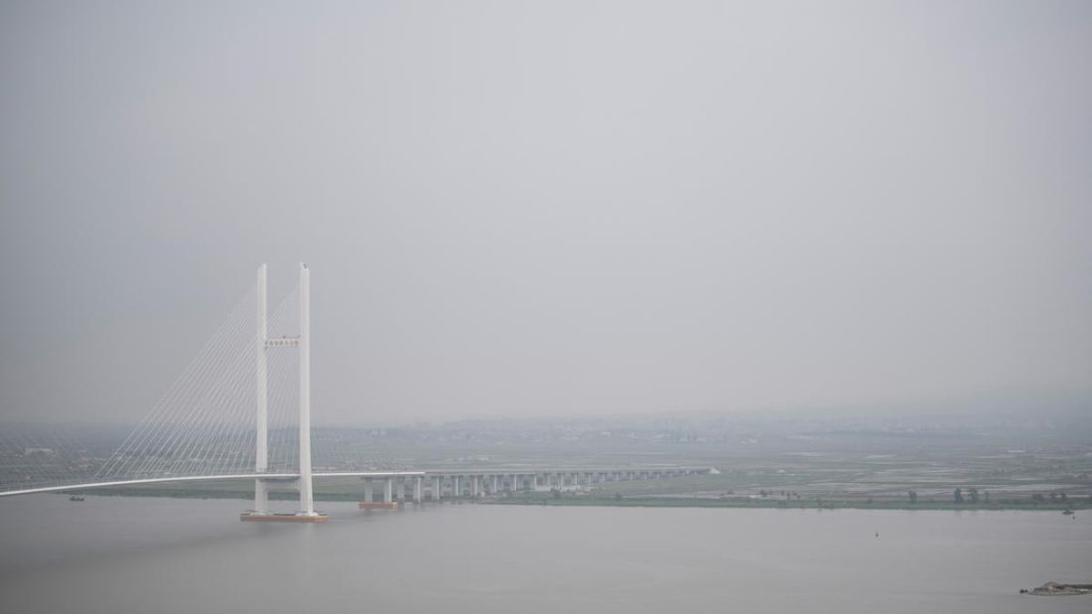 Jembatan Korut-China Resmi Dibuka usai Telat 12 Tahun