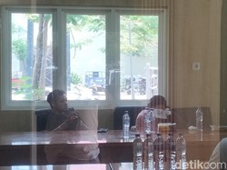Tangis Keluarga Veronica, Korban Hilang Kapal Tenggelam di Labuan Bajo