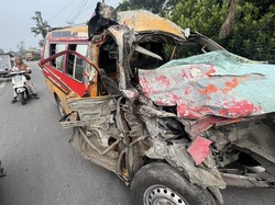Tabrakan Beruntun 3 Kendaraan di Sergai, Sopir Angkot Tewas