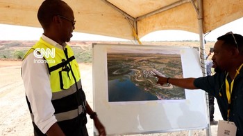 thumbnail video f1 di rwanda