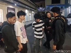 3 Pemuda di Makassar Ditangkap Usai Bawa Badik dan Narkoba Cair