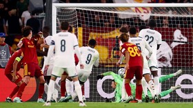 Soccer Football - UEFA Champions League - AS Roma v Real Madrid - Stadio Olimpico, Rome, Italy - October 14, 2026Real Madrid's Endrick scores their third goal REUTERS/Guglielmo Mangiapane