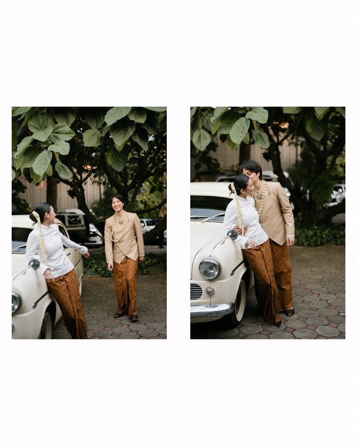 Pernikahan intimate tersebut mengusung adat Jawa. Dalam potret yang dibagikan, mantan vokalis Yovie & Nuno tersebut tampil dengan beskap coklat muda. Sementara itu, sang istri mengenakan kebaya&nbsp;putih bergaya&nbsp;cheongsam dengan kain batik cokelat senada seperti Dikta.&nbsp;(Foto: Instagram.com/dikta/rchelcia)