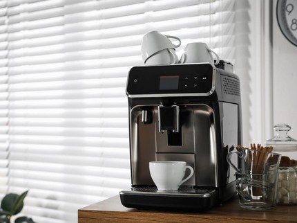 7 Rekomendasi Coffee Machine Terbaik untuk Bikin Kopi ala Kafe di Rumah