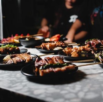 5 Makanan Jepang yang Tampilannya Mirip Makanan Indonesia, Ada Yakitori hingga Okonomiyaki