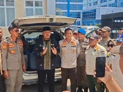 Pemkot Kendari Pergoki Mobil Bawa 15 Jeriken BBM di SPBU Rabam