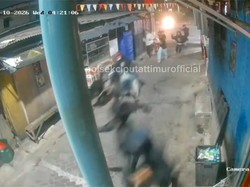Viral Remaja di Ciputat Dicelurit Sejumlah Orang, Polisi Buru Pelaku