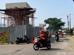 Tekan Kecelakaan, KAI Akan Tutup Permanen Perlintasan Liar Ciroyom