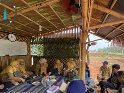 Warga Bomang Bogor Bakal Jual Hasil Kebun Langsung di Saung