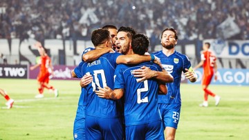 Kabar Sport CNN Terbaru : Sandy Walsh Girang Debut di Persib Berakhir Manis usai Absen 10 Pekan