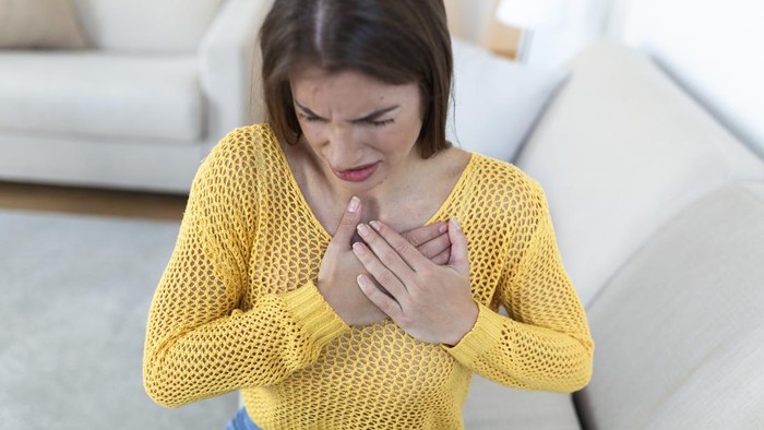 7 Tanda Awal Jantung Lemah yang Sering Disepelekan