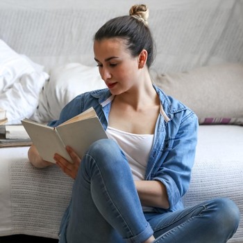 3 Rekomendasi Buku Karya Sesuji yang Wajib Dibaca Pecinta Misteri