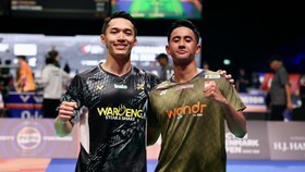 Alwi Farhan saat menghadapi Jonatan Christie di babak 16 besar Denmark Open 2026. (Arsip PBSI)