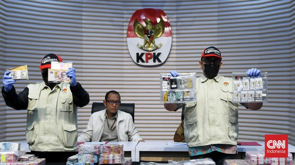 Saham yang Dibeli Adik Eks Kepala BNPB dari Dana Bencana Rp30,98 M