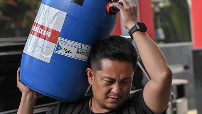 Bupati Klaten Hamenang Wajar Ismoyo Terjaring OTT KPK
