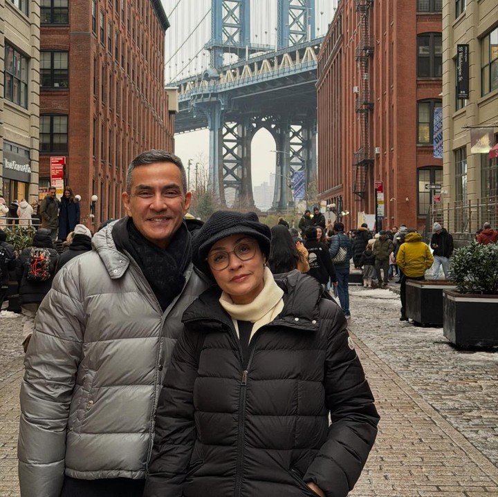 <p>Keharmonisan pasangan selebritas Tanah Air kerap mencuri perhatian publik. Salah satunya Ferdy Hasan dan sang istri, Safina, yang sering membagikan momen kebersamaan saat berlibur ke luar negeri. (Foto: Instagram @ferdyhasan)</p>