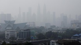 Kuala Lumpur's skyline is shrouded in haze caused by wildfires in neighbouring Indonesia, in Kuala Lumpur, Malaysia, October 16, 2026. REUTERS/Hasnoor Hussain