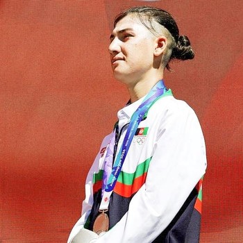 Kisah Fariba Hashimi, Atlet Sepeda Peraih Perak Asian Games yang Pernah Menyamar Jadi Pria Demi Gapai Cita-Cita