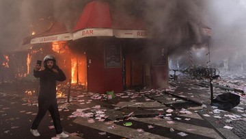 Demo Ricuh di Prancis, Pelajar Ingin Bikin Pemerintah 'Gemetar'