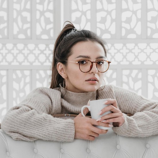 7 Karakter Orang Dewasa yang Introvert Sejak Kecil Menurut Psikolog