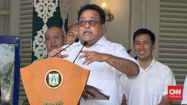 Wakil Gubernur DKI Jakarta Rano Karno meresmikan Namu Balai Kota, program yang membuka kompleks Balai Kota DKI Jakarta bagi masyarakat untuk mengenal lebih dekat pusat pemerintahan ibu kota.