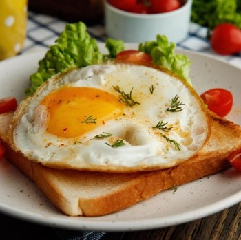 7 Rekomendasi Menu Sarapan yang Bisa Bikin Kenyang Seharian, Mudah dan Praktis!