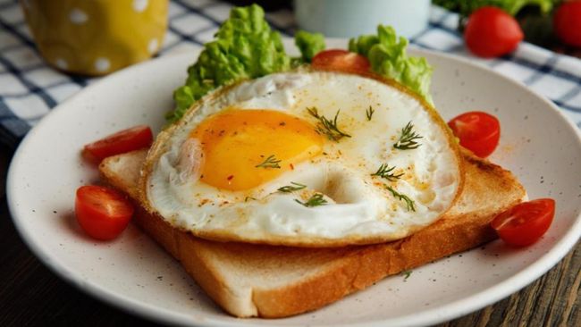 7 Rekomendasi Menu Sarapan yang Bisa Bikin Kenyang Seharian