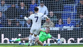 Soccer Football - Premier League - Everton v Chelsea - Hill Dickinson Stadium, Liverpool, Britain - October 17, 2026 Chelsea's Pedro Neto scores their first goal REUTERS/Phil Noble EDITORIAL USE ONLY. NO USE WITH UNAUTHORIZED AUDIO, VIDEO, DATA, FIXT