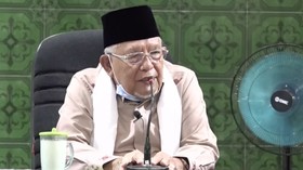 KH Syukron Ma'mun
