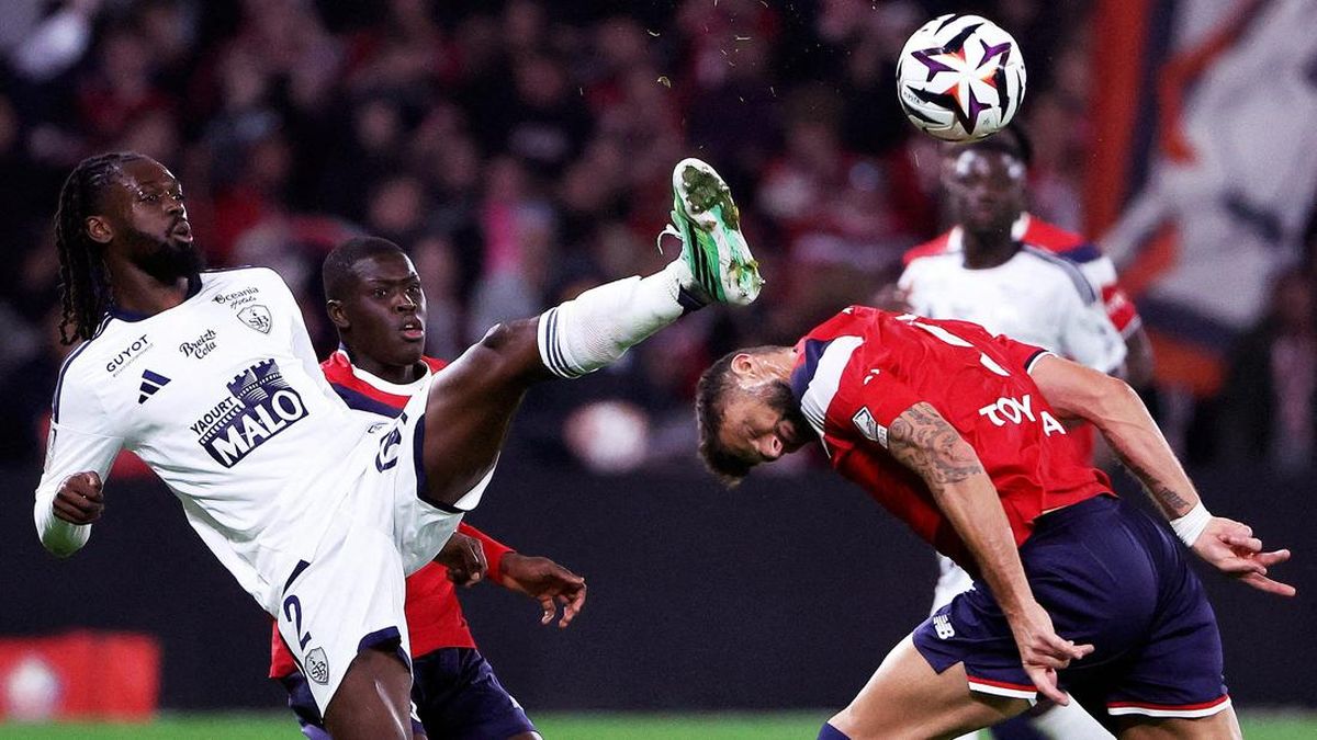 Ilustrasi berita Olahraga: Hasil Liga Prancis Tadi Malam: Calvin Verdonk Main, Lille Vs Brest 1-1